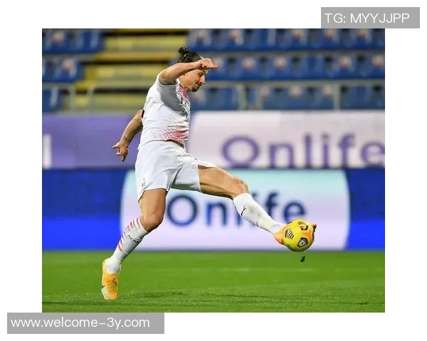 卡利亚里中场弗罗伦肖侮辱埃尔莫索母亲引发场上冲突 卡利亚里中场弗罗伦肖侮辱埃尔莫索母亲引发场上冲突