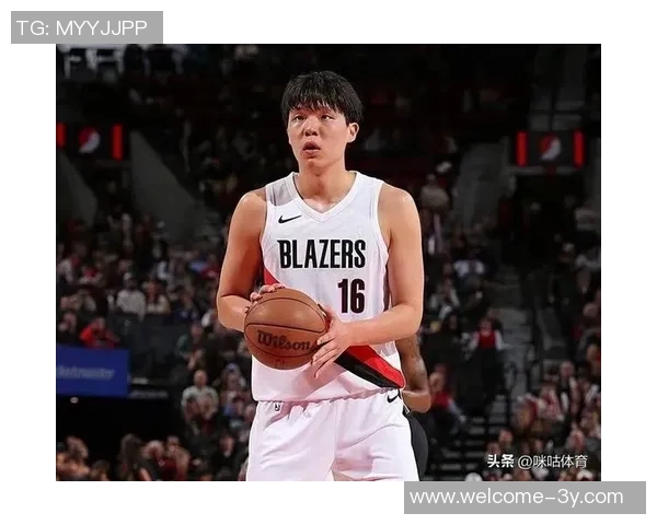 斯普利特指挥杨瀚森补防克莱三分表现不佳引发争议谁来解决问题