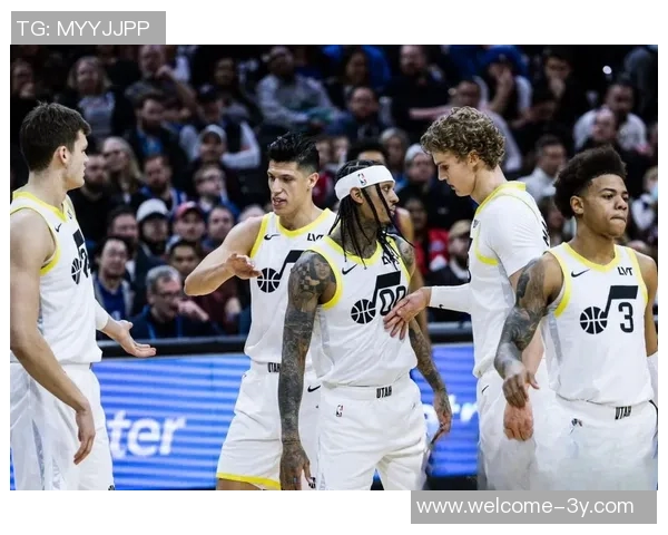 艾顿称东詹在关键时刻表现出色拉拉维亚攻防两端展现强大攻击性