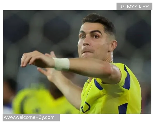 西马坎感慨与C罗并肩作战的珍贵经历与年龄差距的挑战