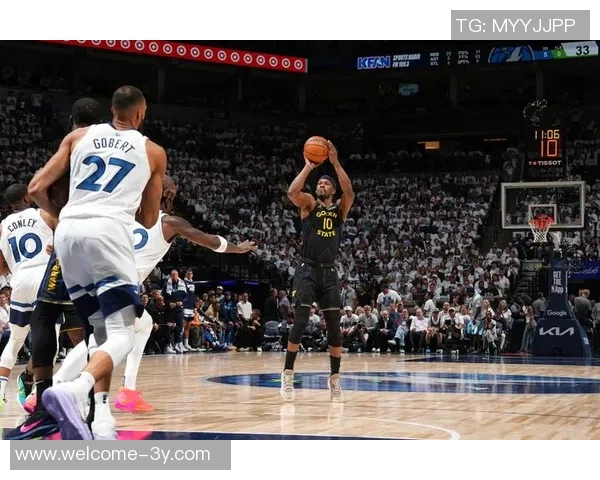 巴特勒强势表现尽管被警告仍砍下21分5板4助1断罚球命中率惊人