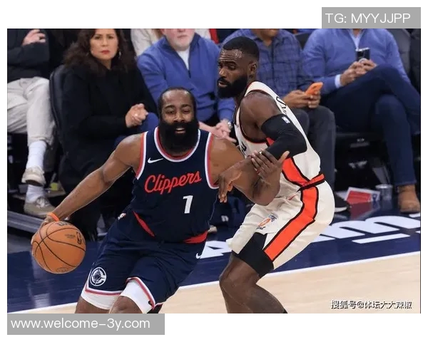 快船战绩堪忧一胜八负小卡激励全队哈登心情愉悦积极备战